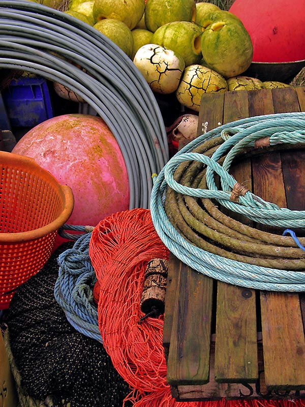 Pennan, Schottland – Stilleben aus Netzen und Seilen