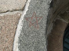 Pentagramm ( Drudenfuss ) aus dem Mittelalter an einer friesischen Kirche