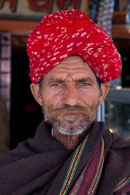 People all over the world (6)