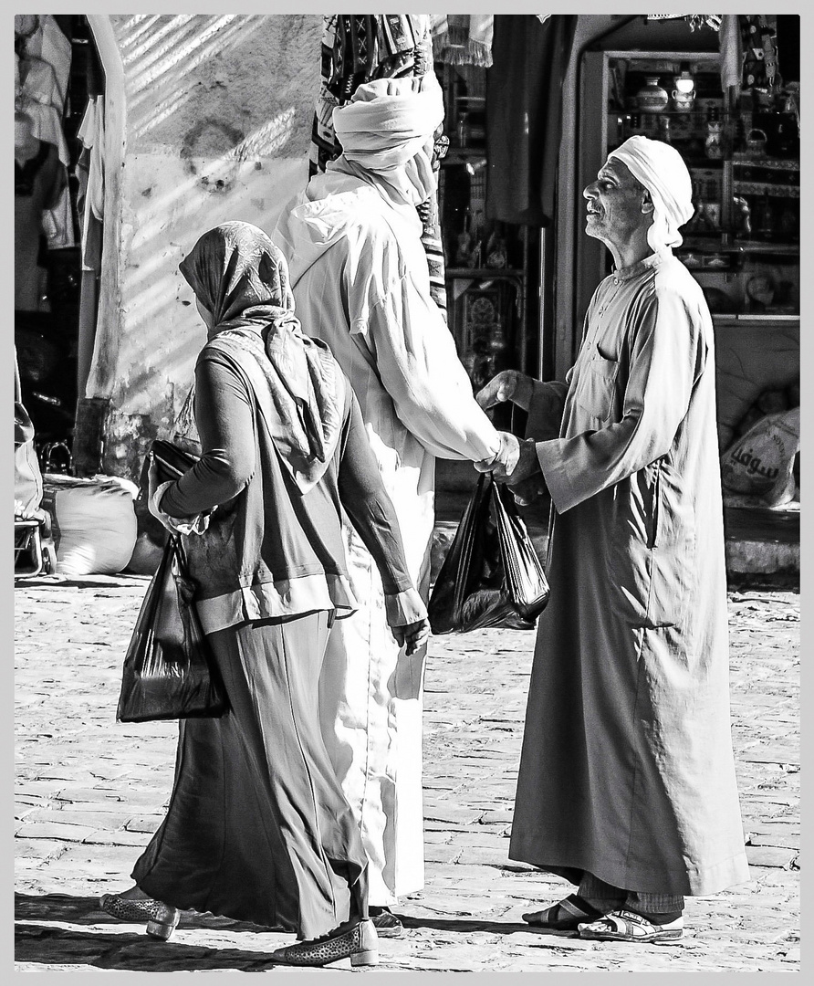 people in the saharian oasis of Ghardaia 