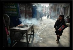 People of Vietnam - Girl and Grill in Sapa