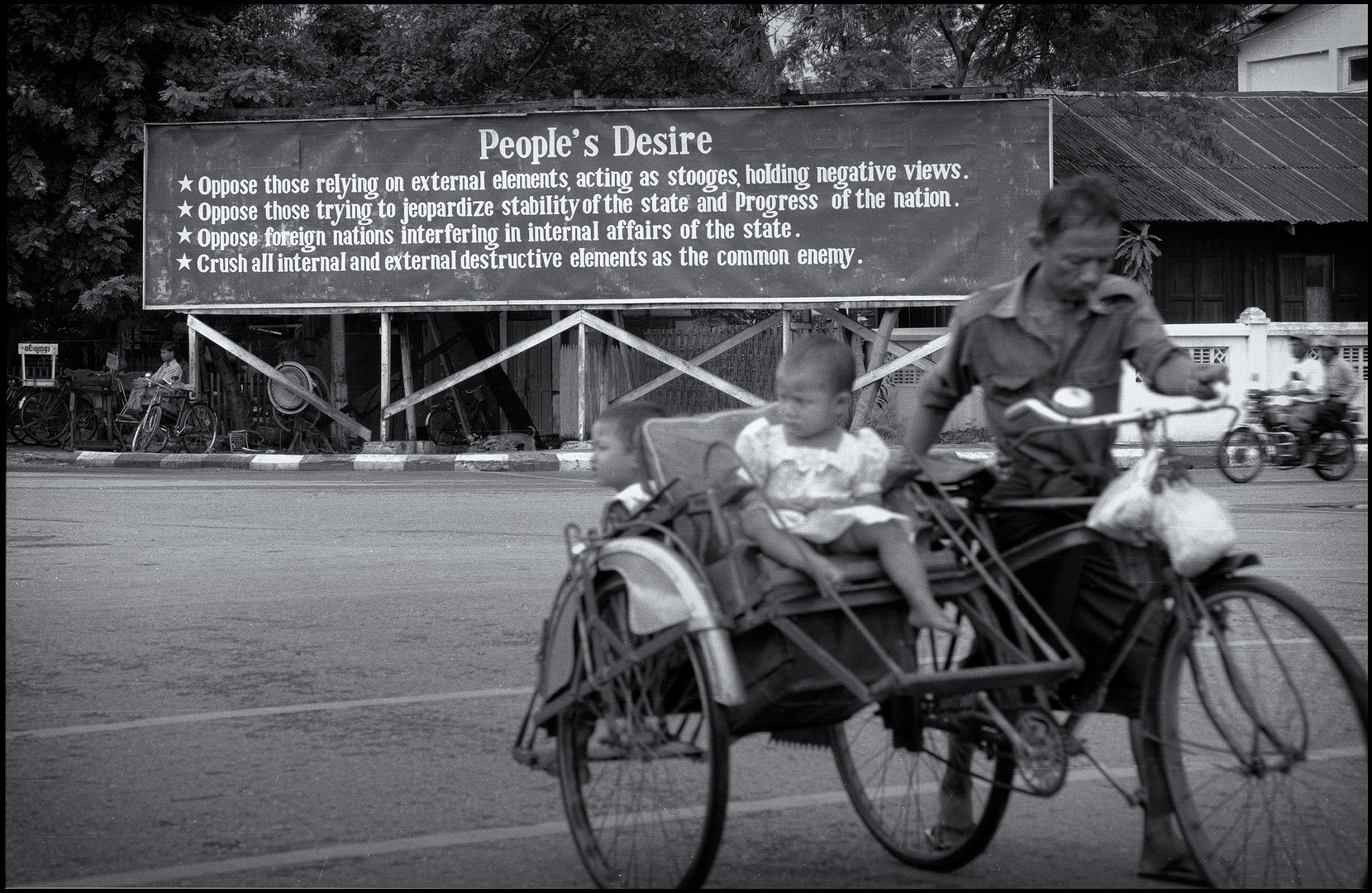 People´s Desire, Mandalay, Myanmar 2002.