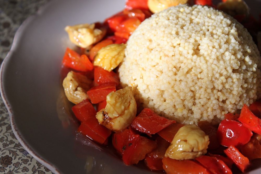 Peperonata mit Maronen und Hirse Foto &amp; Bild | stillleben, food ...