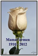 Pequeño, simple y sentido homenaje a mi abuela MamaCarmen 1910-2012.
