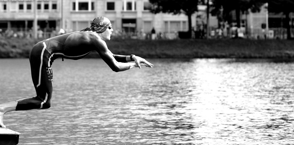 Per Kopfsprung ins kalte Wasser