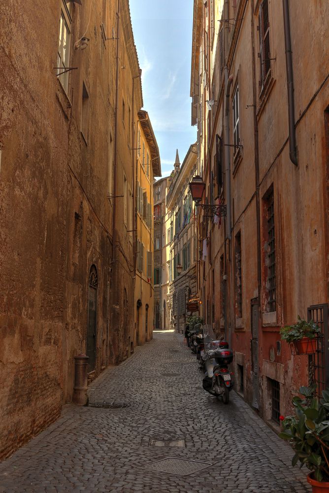 per la strade di roma