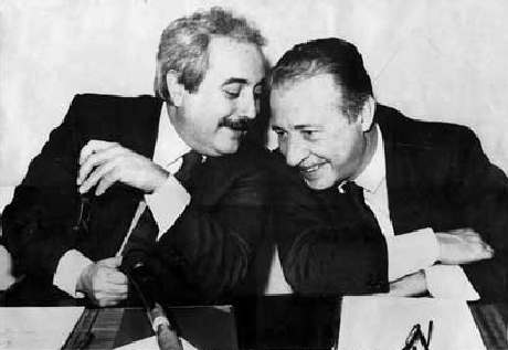 per non dimenticare.. in memoria di Giovanni Falcone e Paolo Borsellino