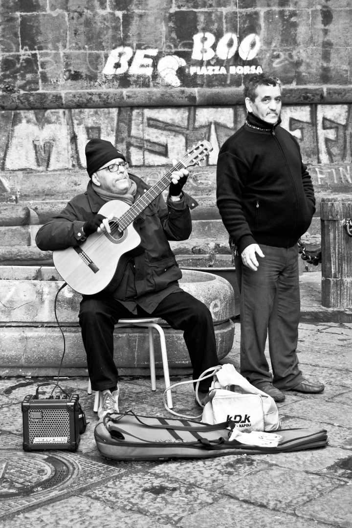 per strada....NAPOLI