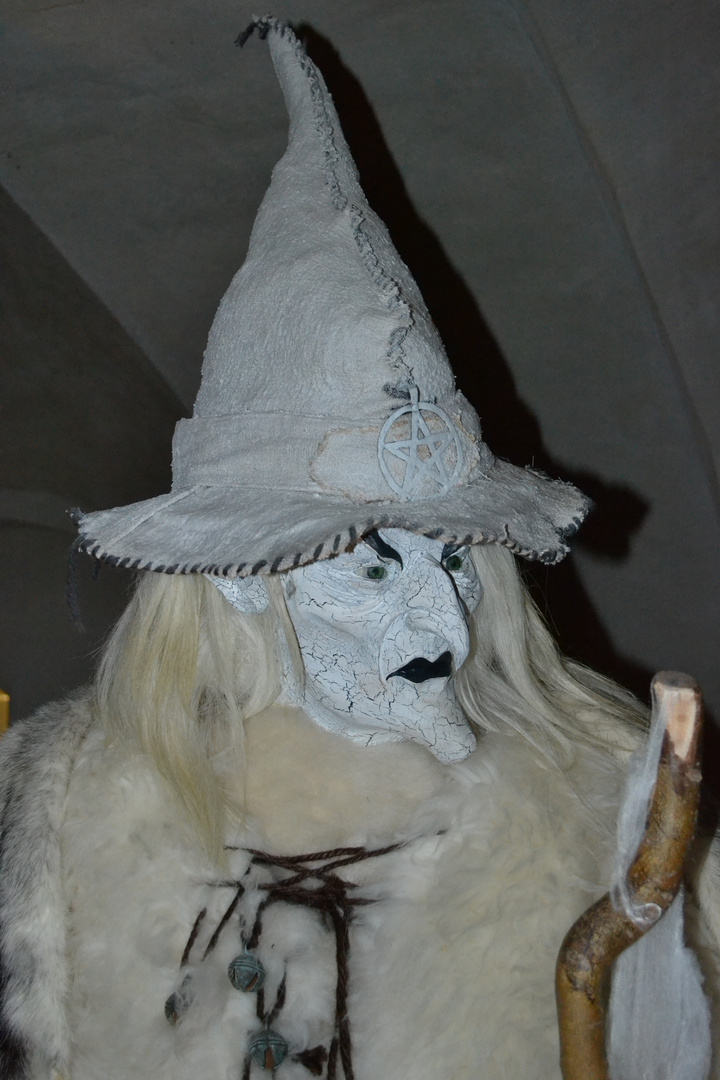 Perchtenmaske