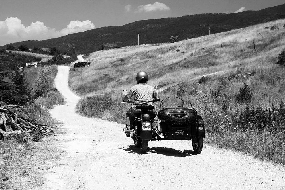 Percorrendo Sentieri di Montagna