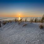 Perfekte Abendsonne am sonnigen Strand