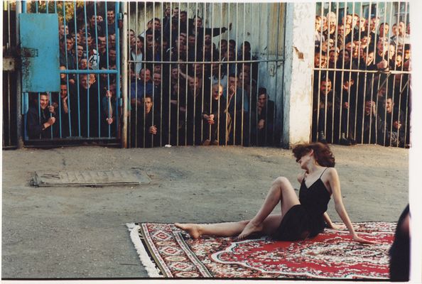 Performance for prisoners