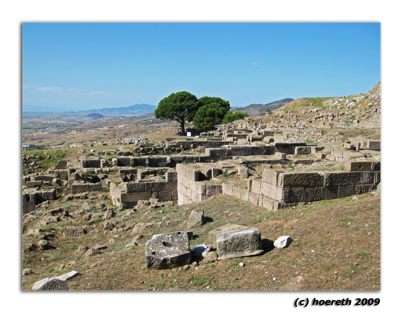 Pergamon IV