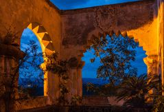 Pergola zur Blauen Stunde
