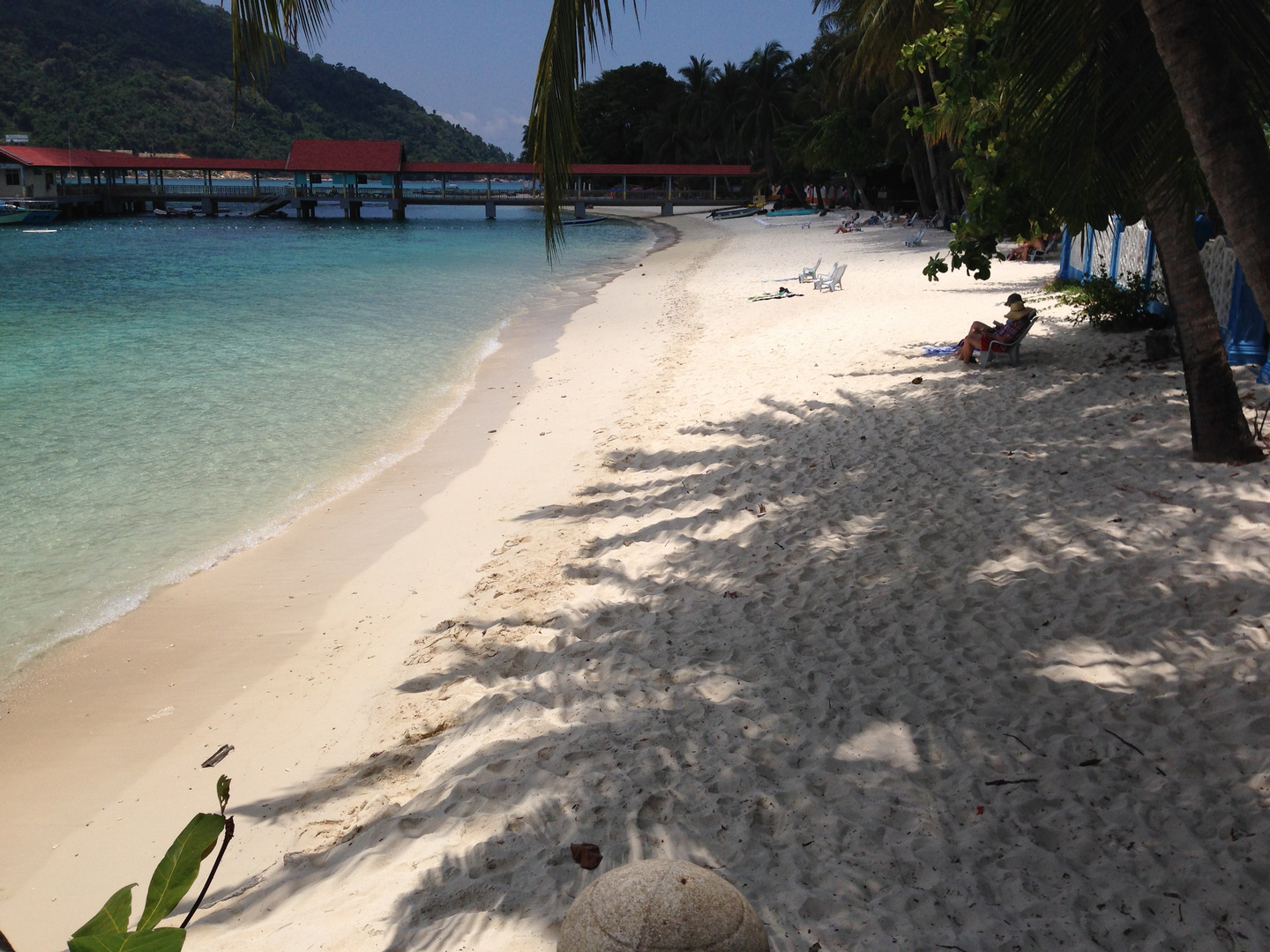 Perhentian Island, life is better at the white beach