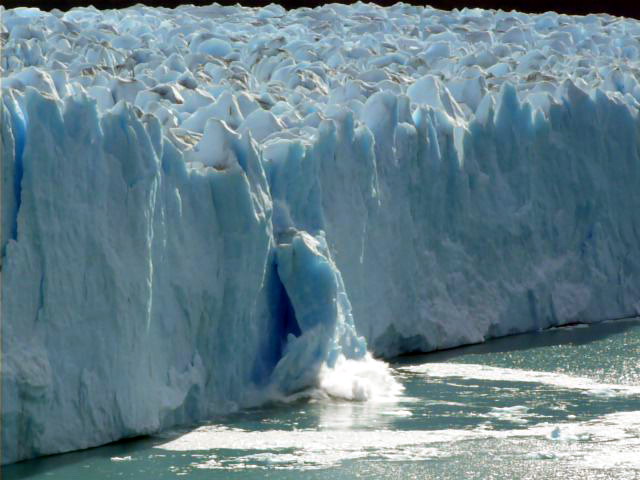 Perito Moreno - der kalbende Gletscher