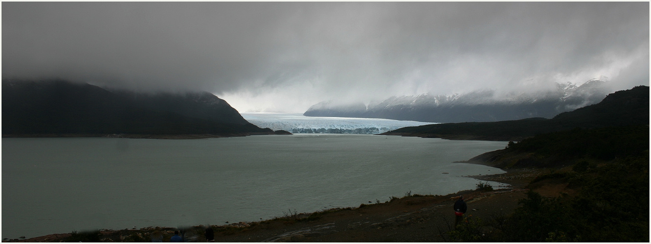 Perito Moreno Glaciar bei schlechtem Wetter