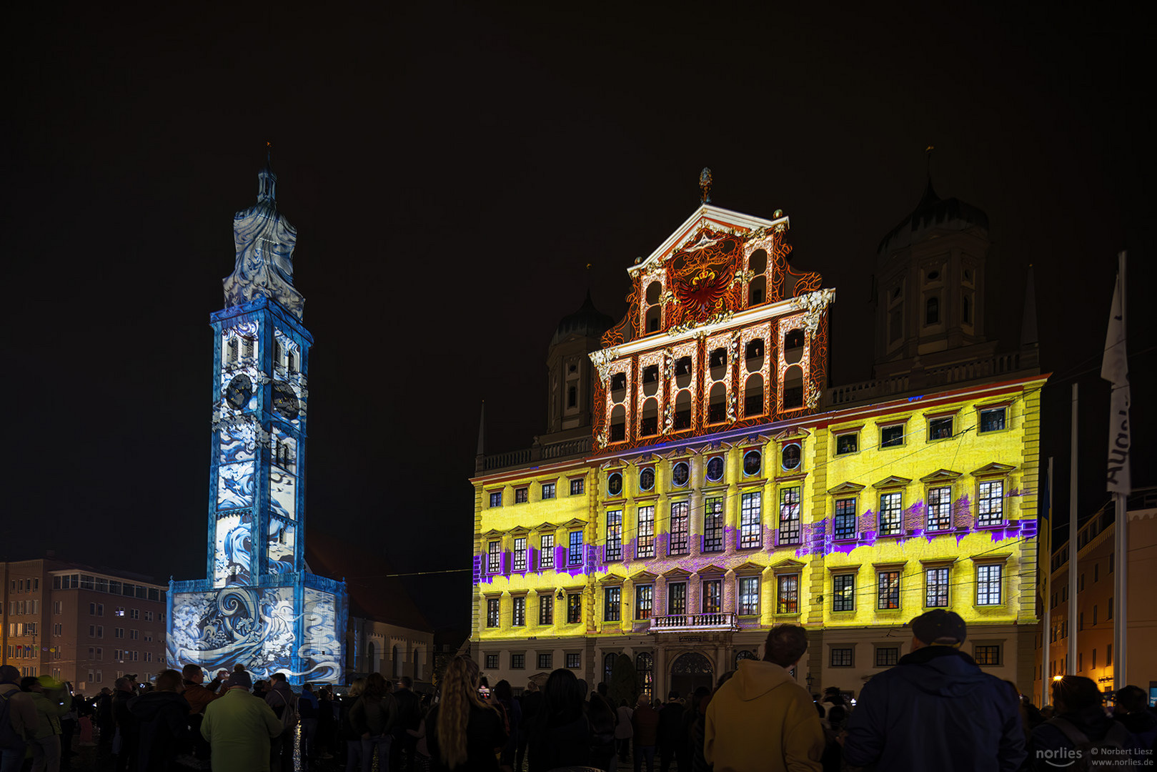 Perlachturm und Rathaus im Licht