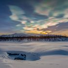 Perlmuttwolken (Polare Stratosphärenwolken) über Finnland udn Schweden