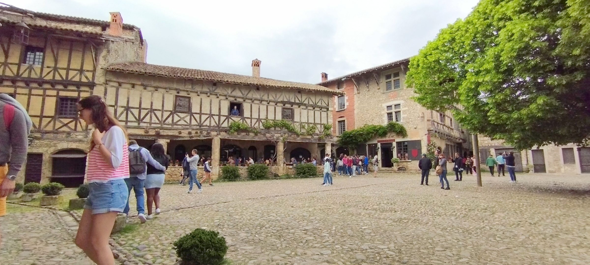 Pérouges, Ain