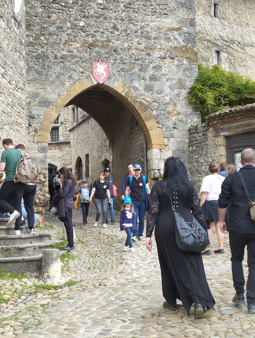 Pérouges, Ain