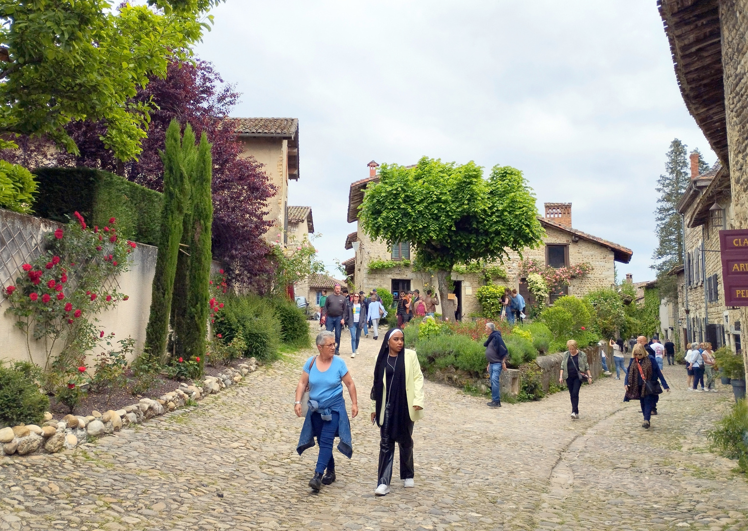 Pérouges, Ain