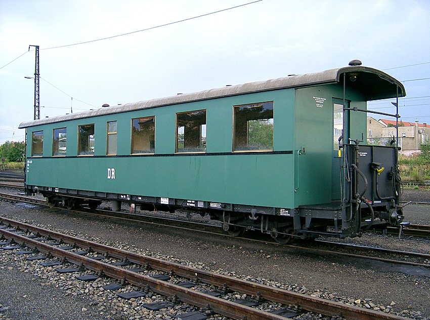 Personenwagen 970-433 der Deutschen Reichsbahn