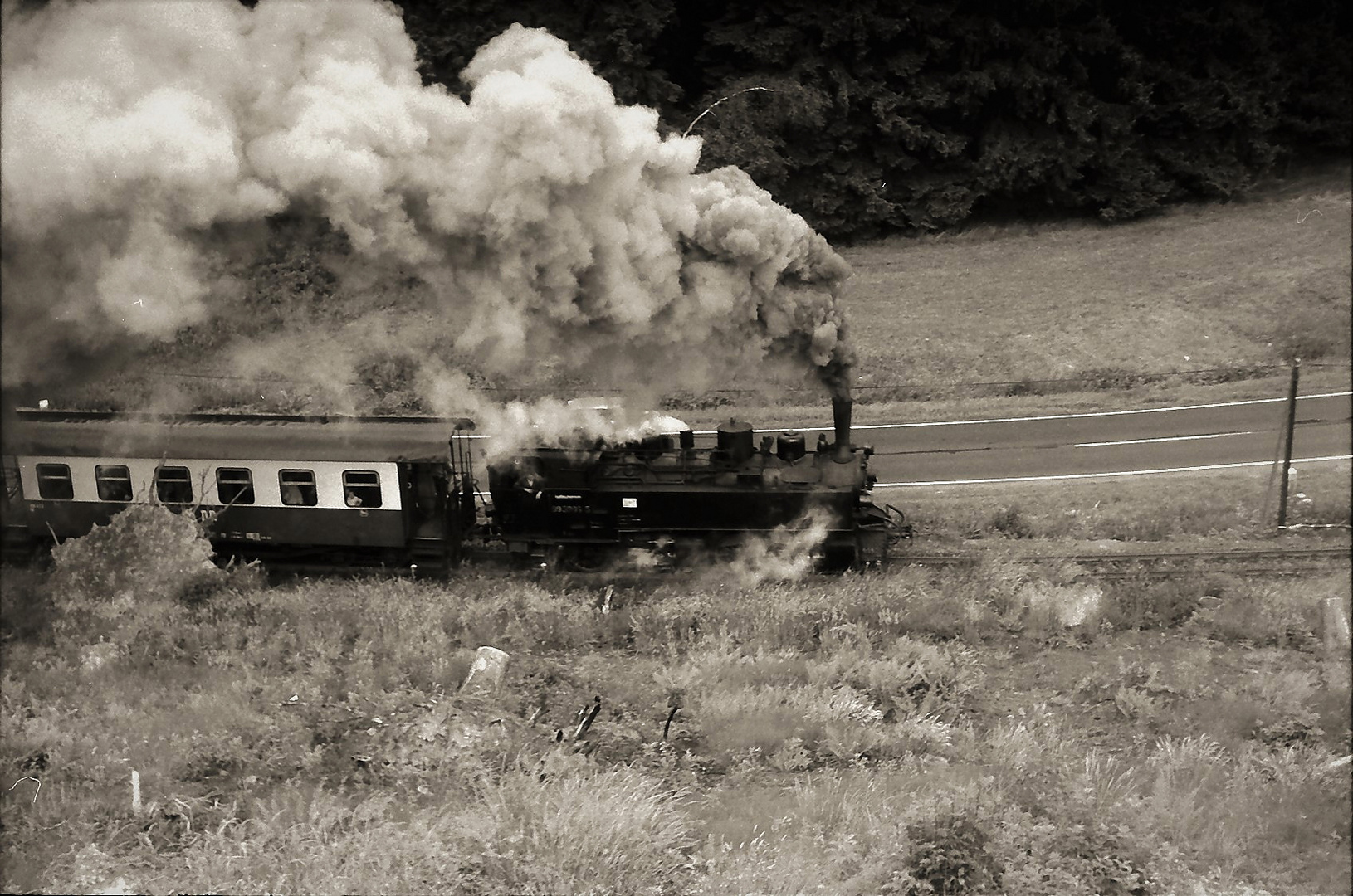 Personenzug nach Harzgerode .