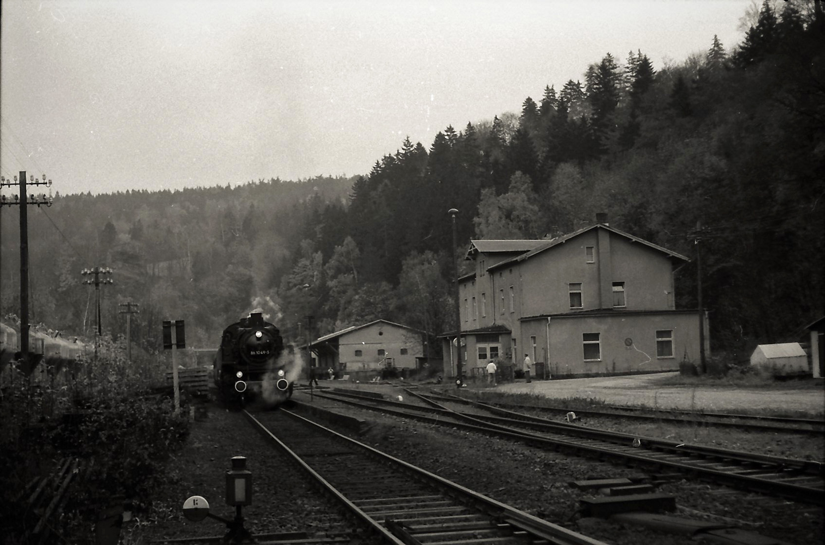 Personenzug nach Marienberg .