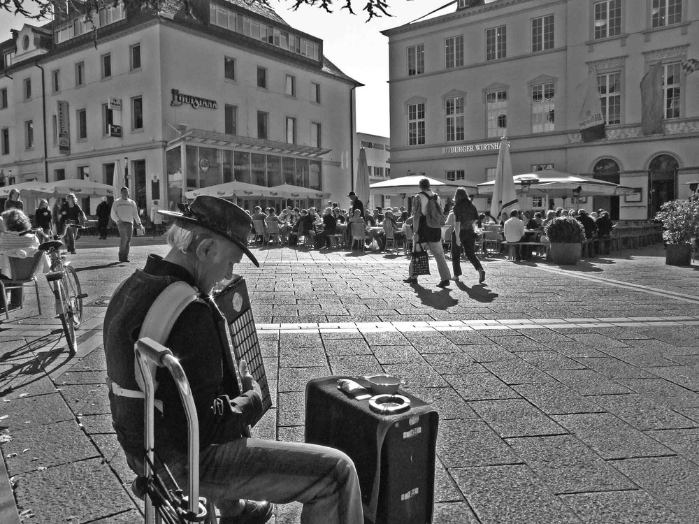 Perspektive eines Straßenmusikanten