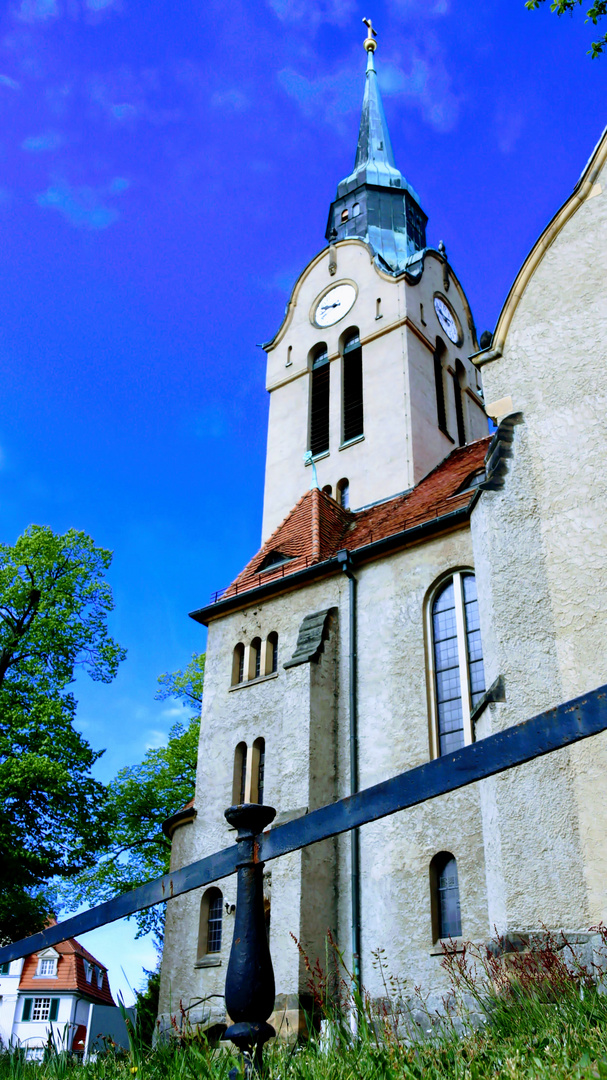 Perspektivwechsel - Christuskirche Dresden Klotzsche