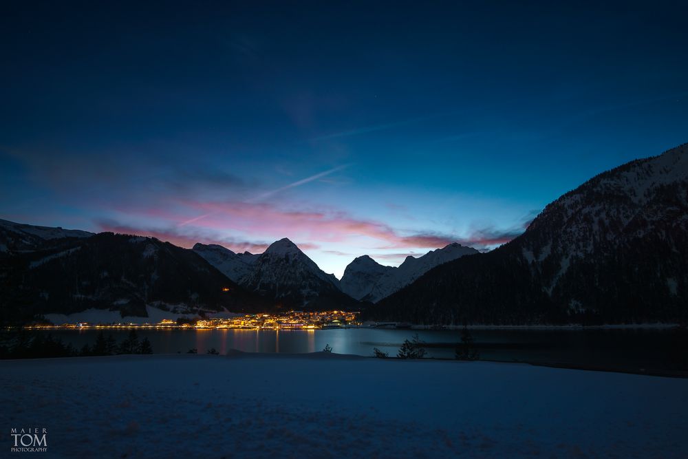 Pertisau am Achensee bei Nacht