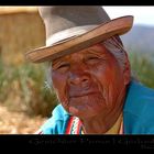 Peru 2007 / Gesichter Perus - Frau beim Maismehl machen