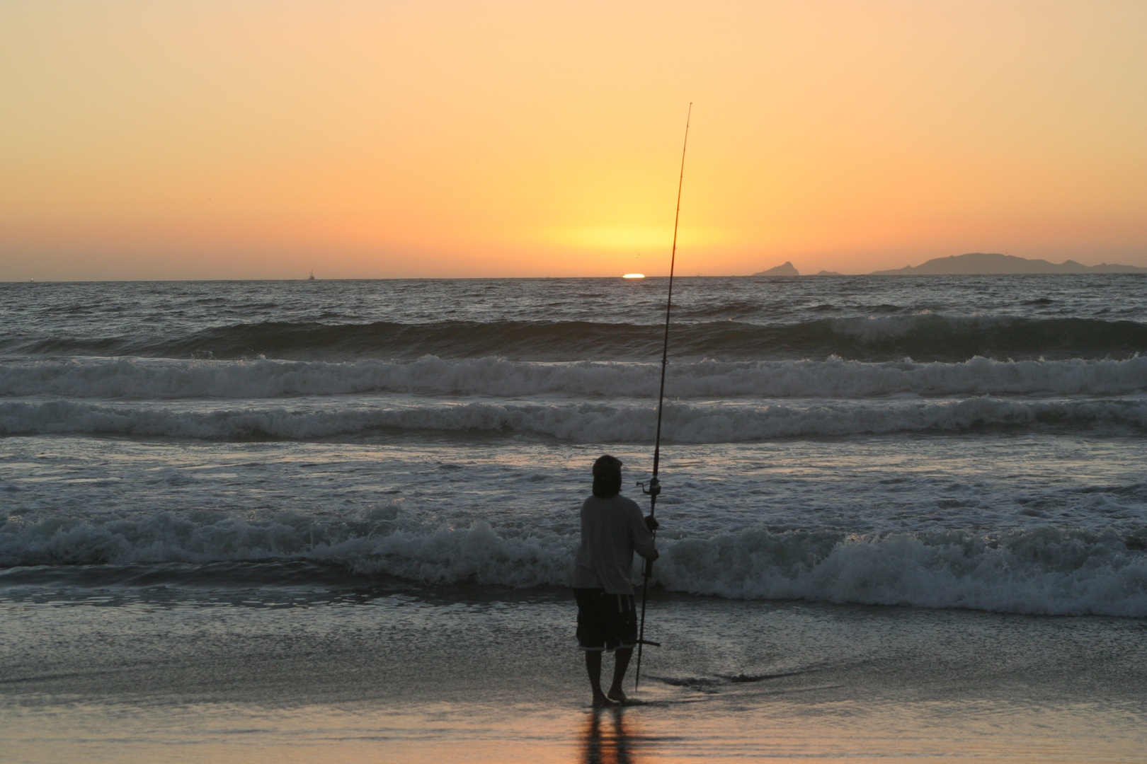 PESCA AL ATARDECER...