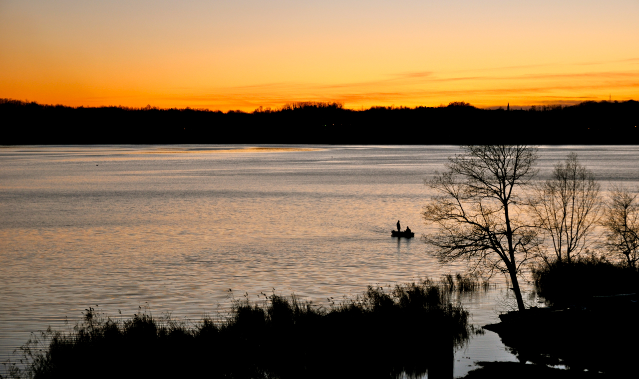 pesca al tramonto