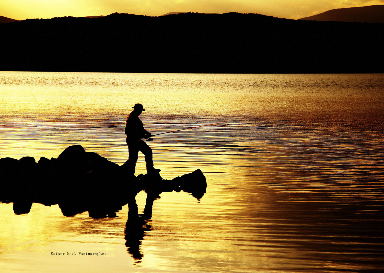 Pescador en el Atazar