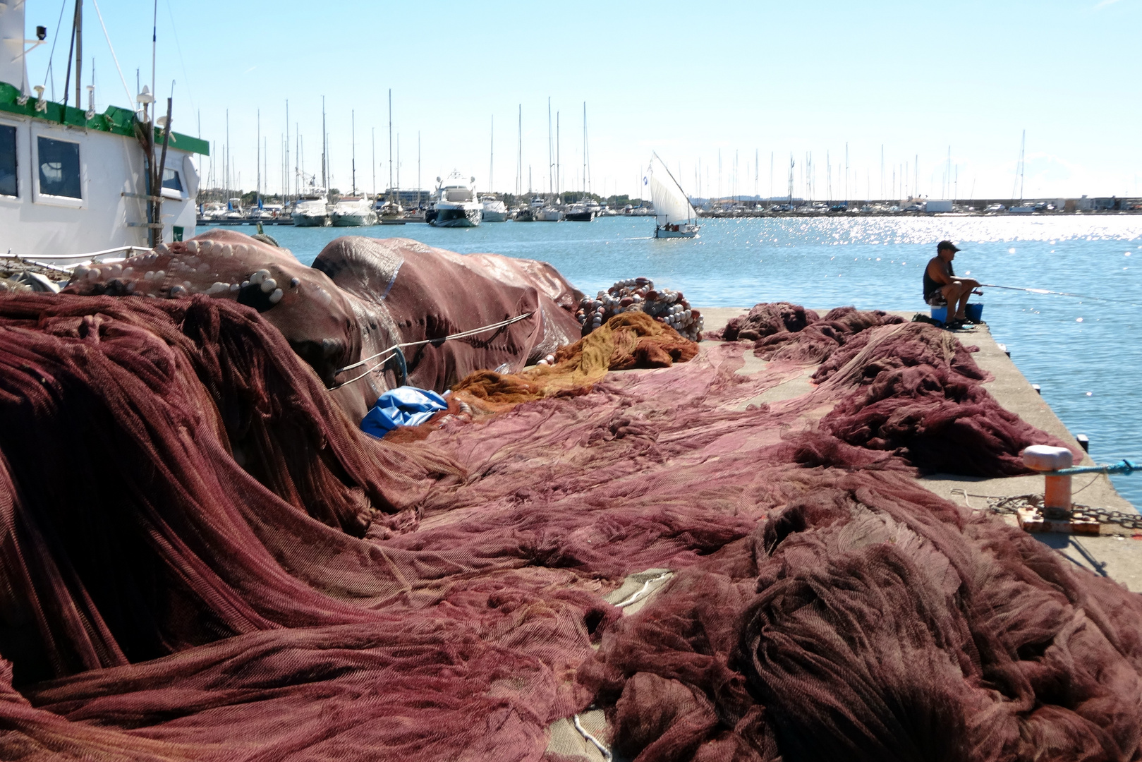 Pescador y red