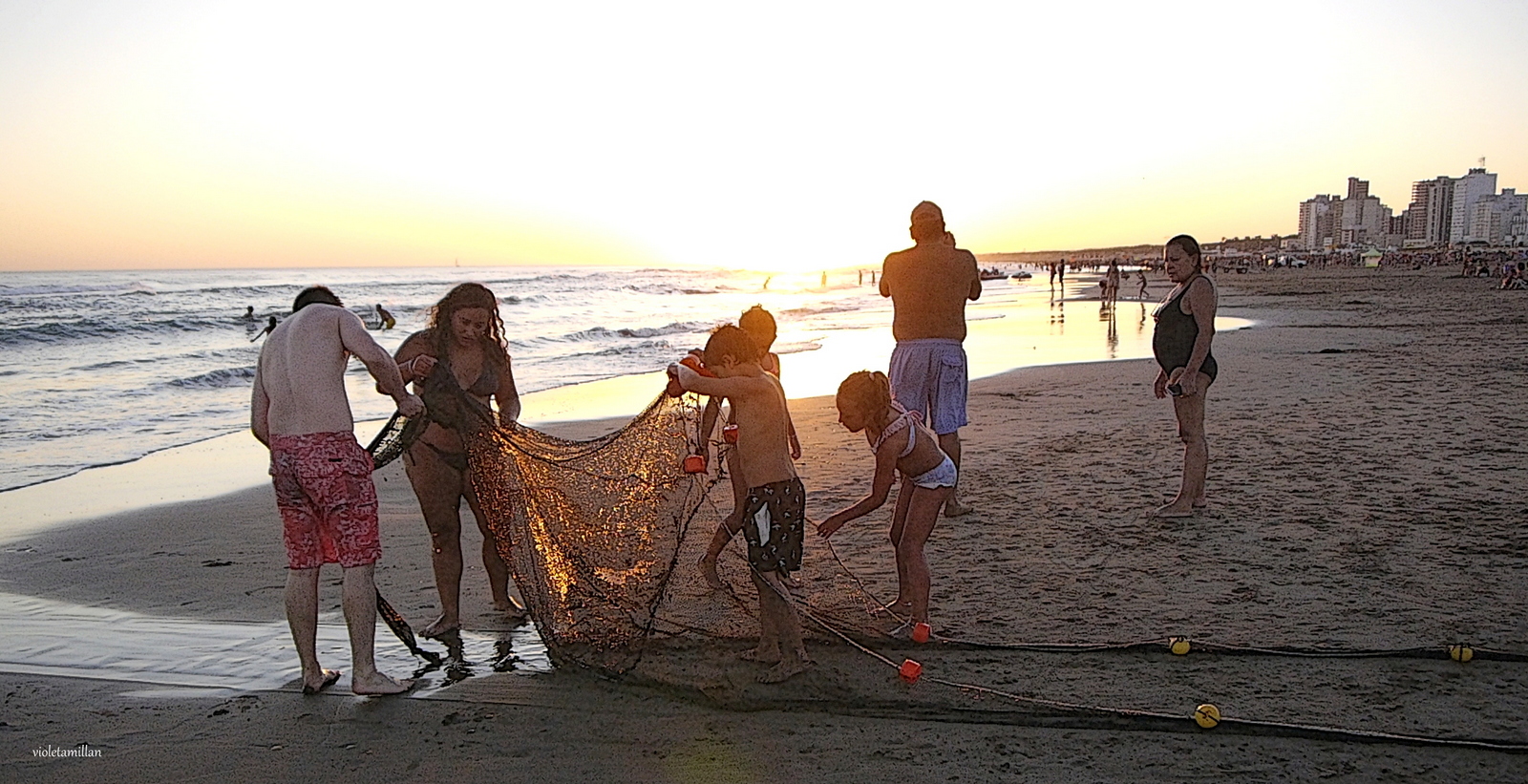 PESCADORES DE RED