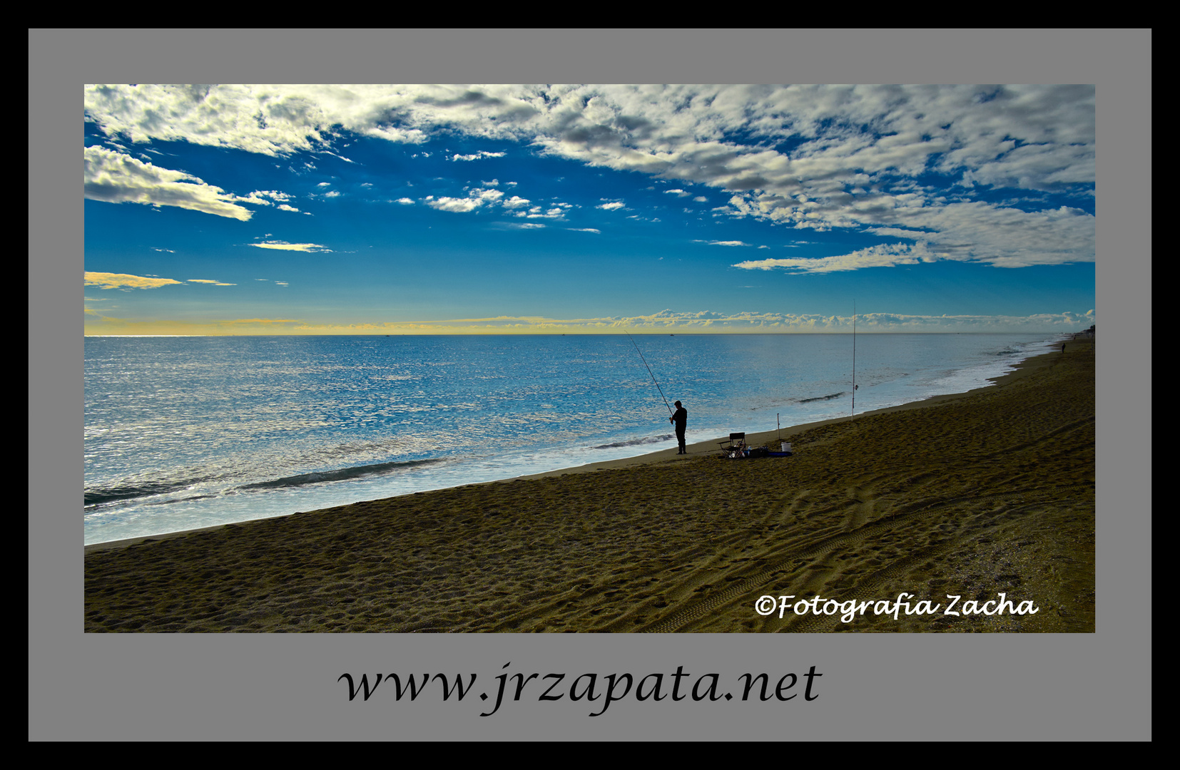 PESCANDO AL AMANECER