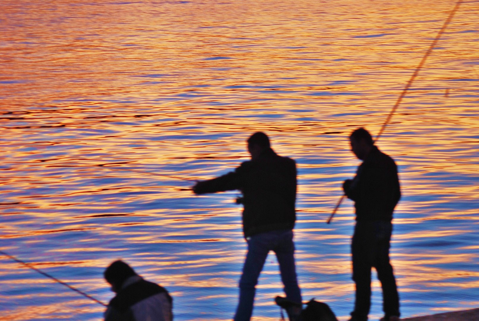 pescando al anochecer,, ( vigo )