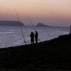 pescando al atardecer