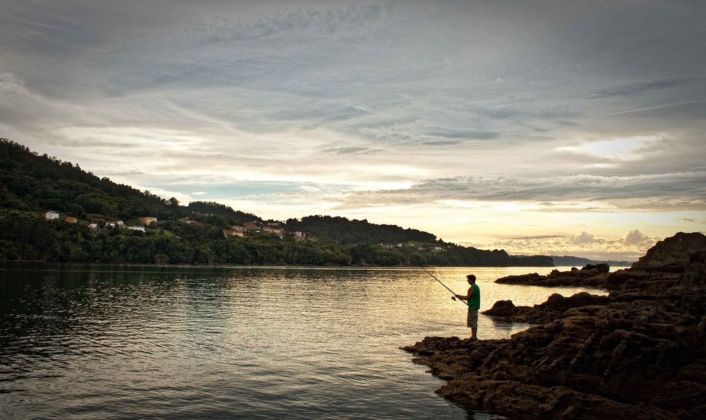 Pescando al atardecer