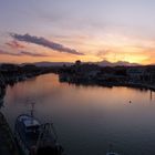 Pescara, tramonto sul Gran Sasso dal Ponte del Mare