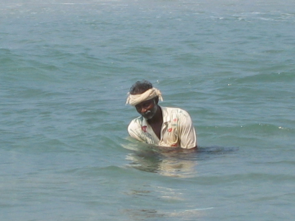 pescatori a Varkala Kerala