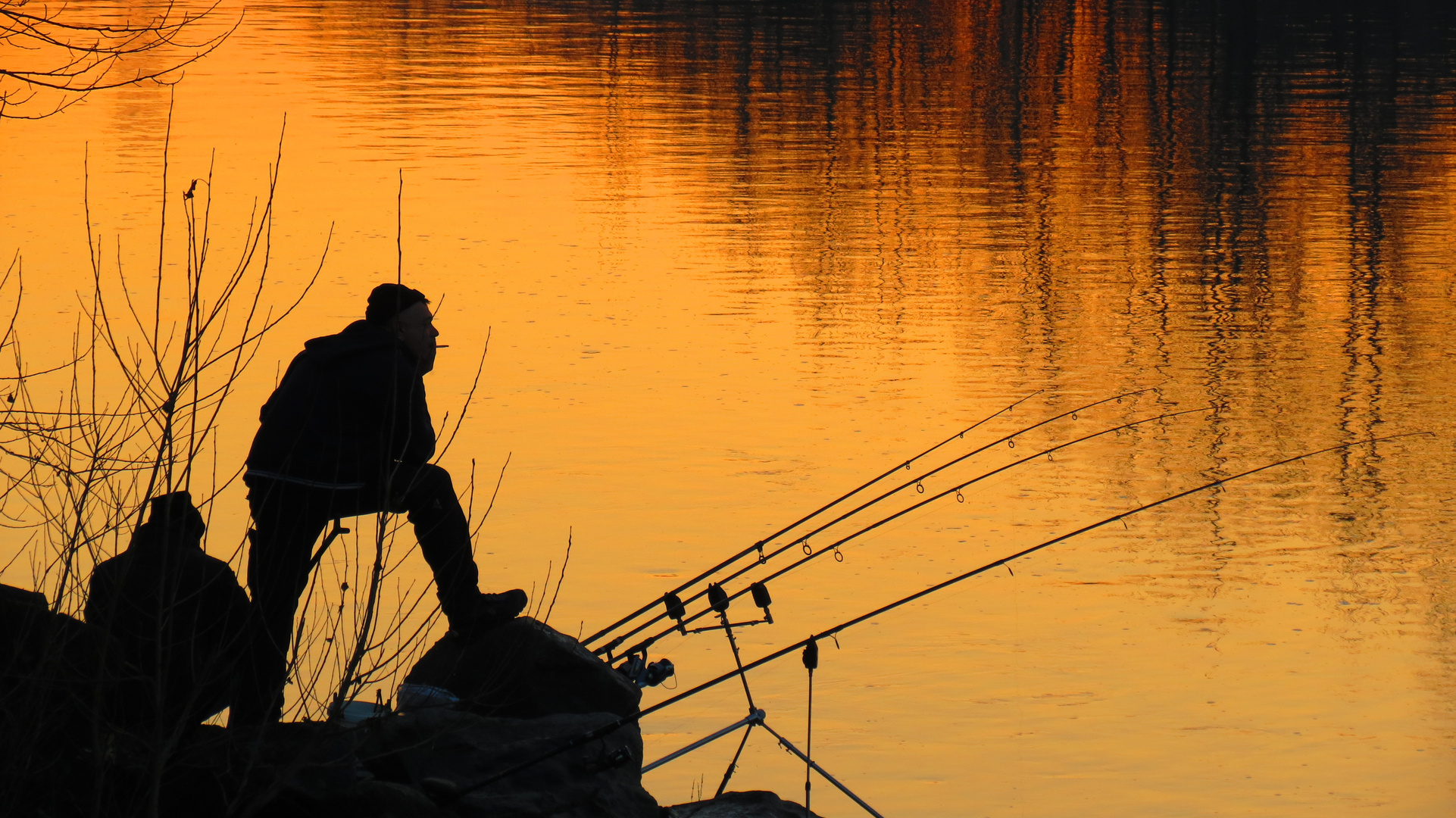 pescatori al tramonto...