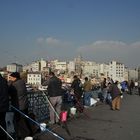 Pescatori sul ponte di Galata Istanbul