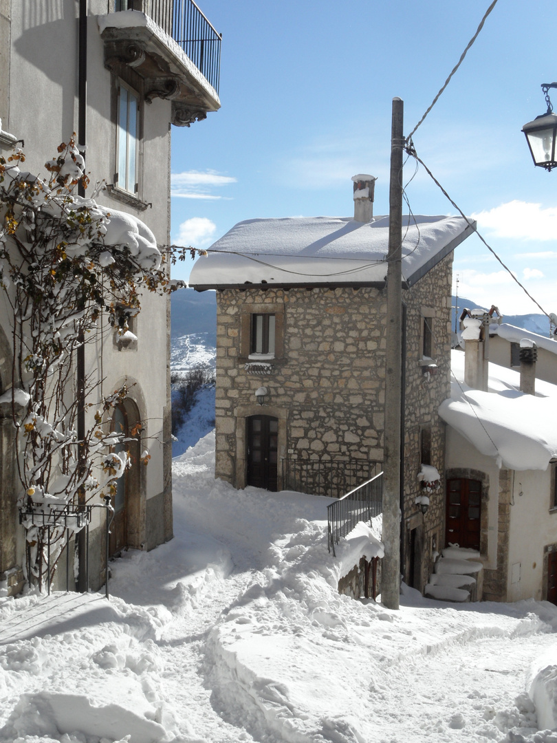 Pescocostanzo, il borgo - Abruzzo (ITA)