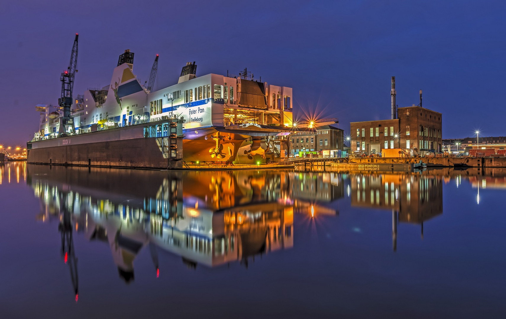 "Peter Pan" bei den Motorenwerken Bremerhaven