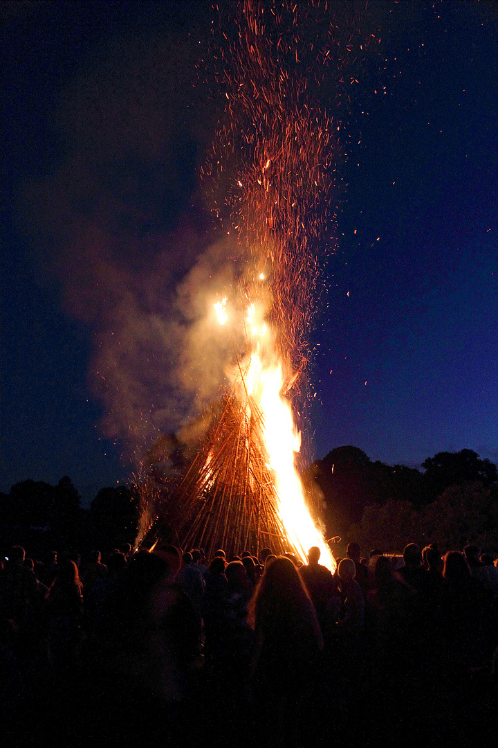 Peterlfeuer 2016 in Prien - 2