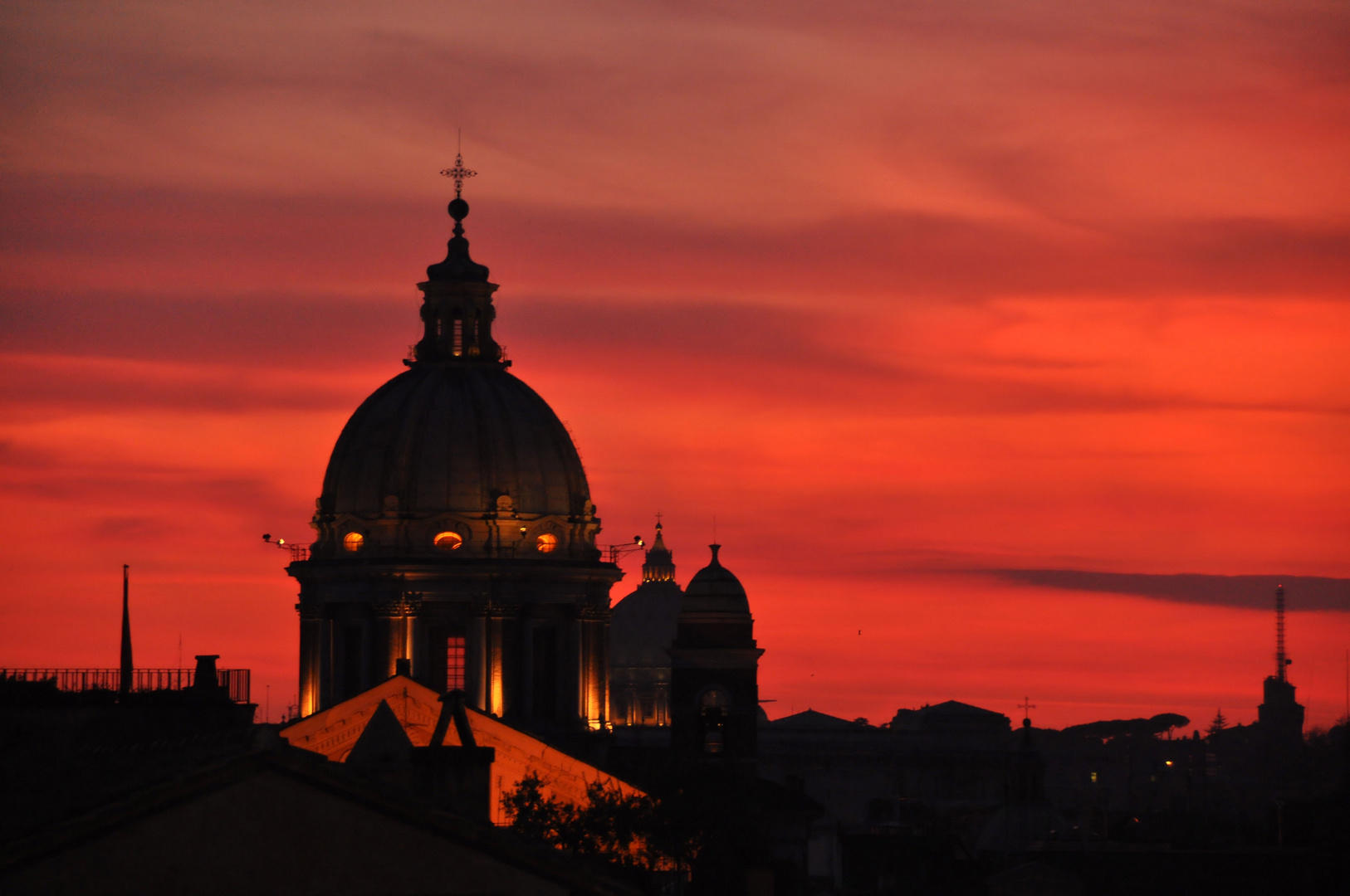 Petersdom am Abend